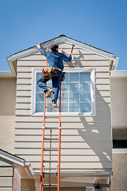 Siding Removal and Disposal in Linton Hall, VA